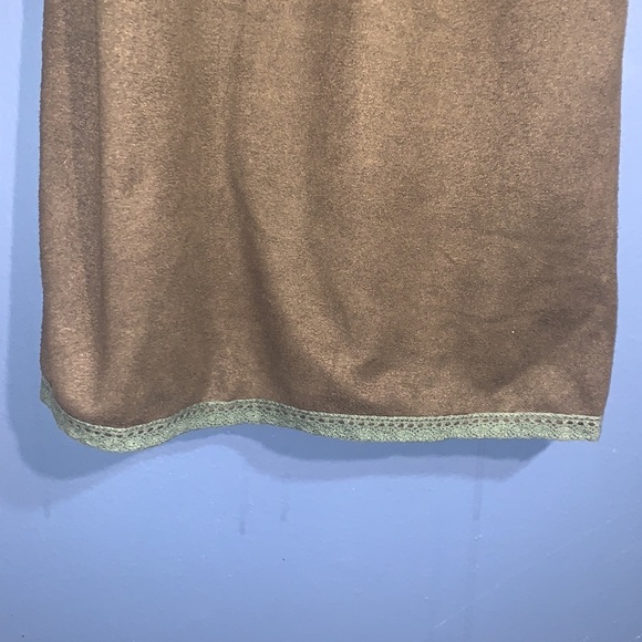 Cute brown Dress with beadwork size Medium - Picture 3 of 16